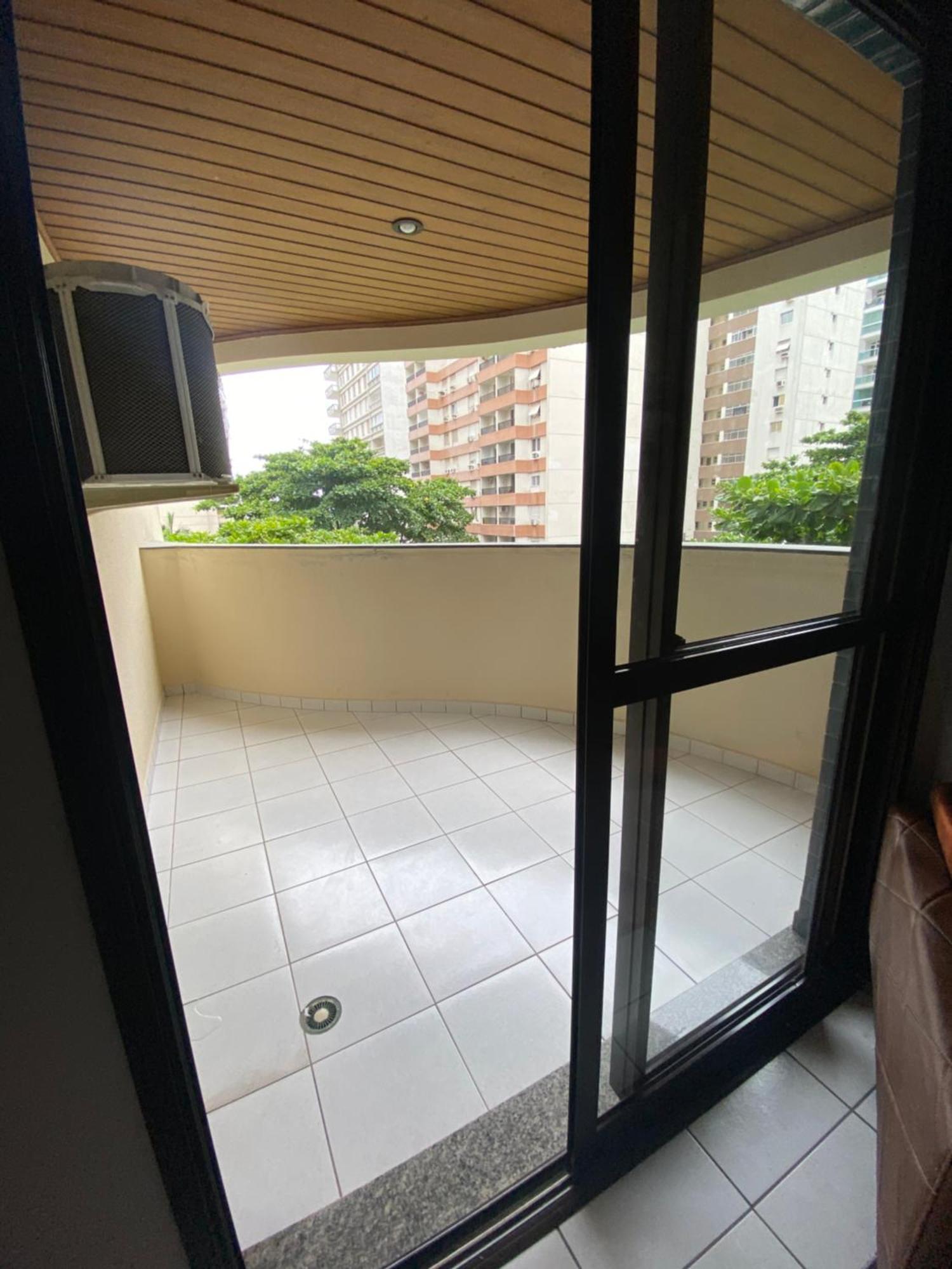 Apartamento Guaruja Proximo A Praia Luaran gambar